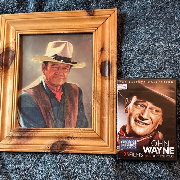 John Wayne picture and DVD - Picture 1 of 8